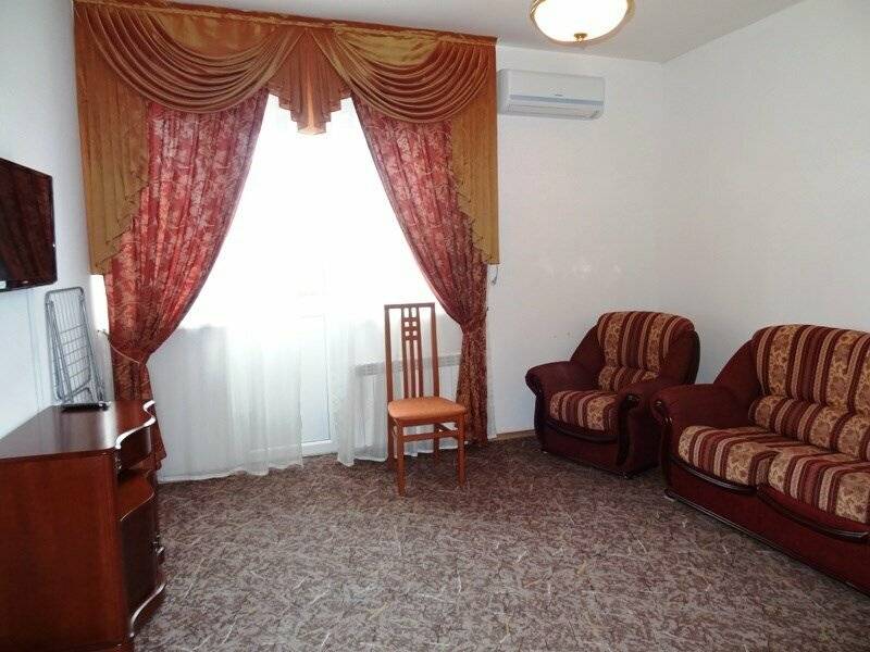Фотографии номера Трехместный номер в Гостинице Жемчужина Анапа